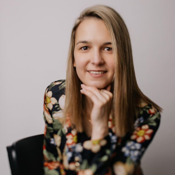 Magdalena Krzywda, Certyfikowany Trener Metody Tippinga i Instruktor Ceremonii Wybaczania w kręgu i Instruktor Gry Satori i Mentoring, Wrocław
